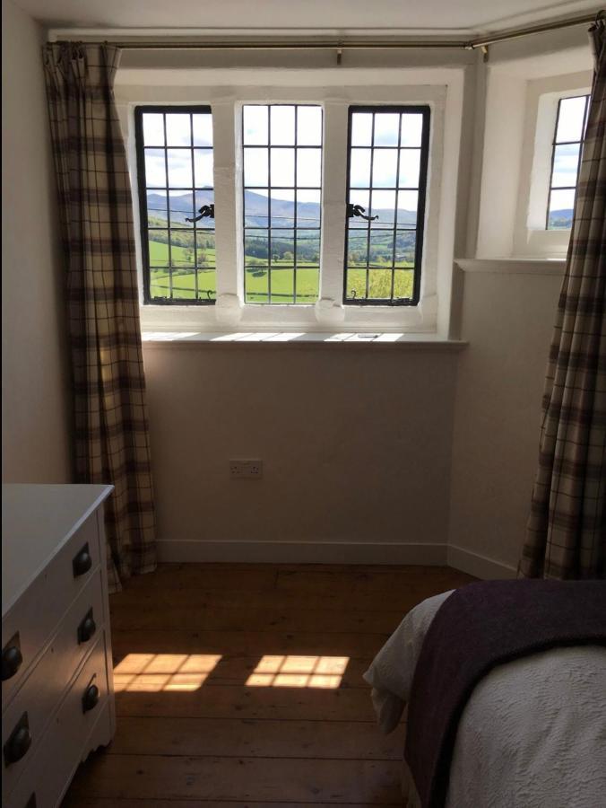 Cosy Arts & Crafts Cottage With Stunning Views Brecon Buitenkant foto
